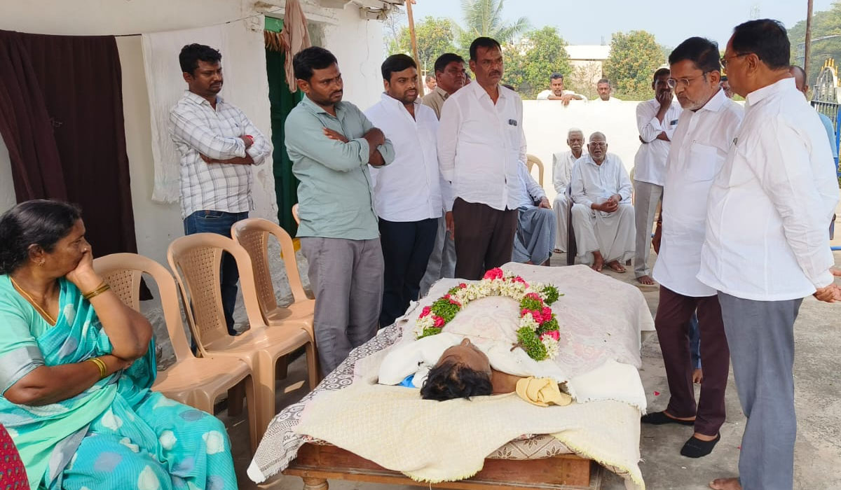 Dasari Manohar Reddy | పెద్దపల్లి మాజీ ఎమ్మెల్యే దాసరి మనోహర్‌రెడ్డికి సోదర వియోగం