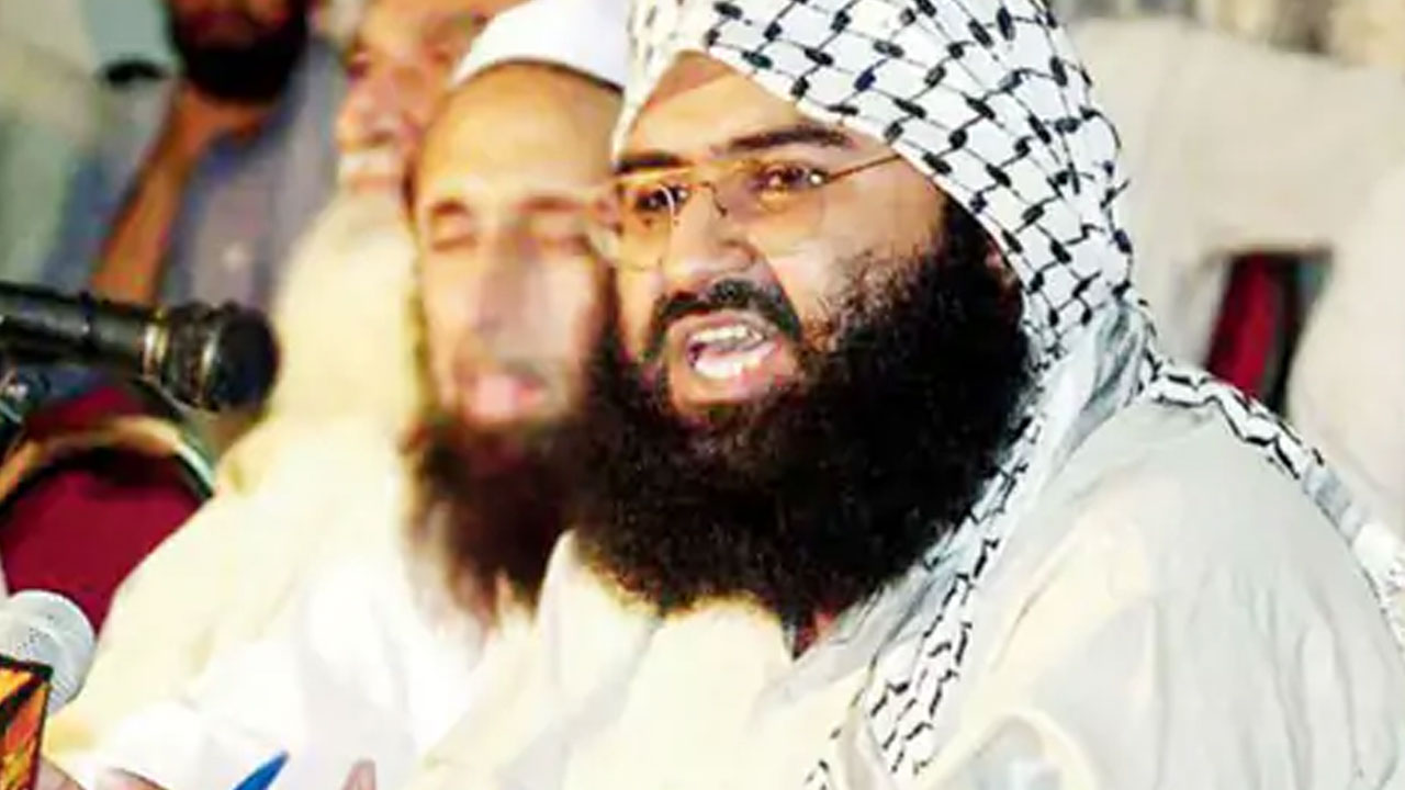 Masood Azhar: జైషేలో వేల మంది సూసైడ్ బాంబ‌ర్లు: మ‌సూద్ అజార్‌