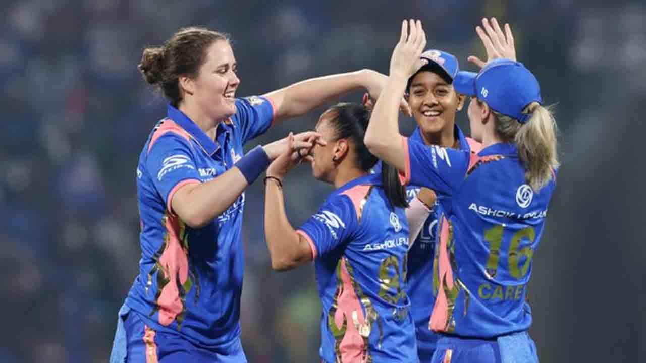 DIW vs MIW | ఒకే ఓవర్లో షఫాలీ, లారా క్లీన్‌బౌల్డ్.. ఓటమి అంచున ఢిల్లీ..!