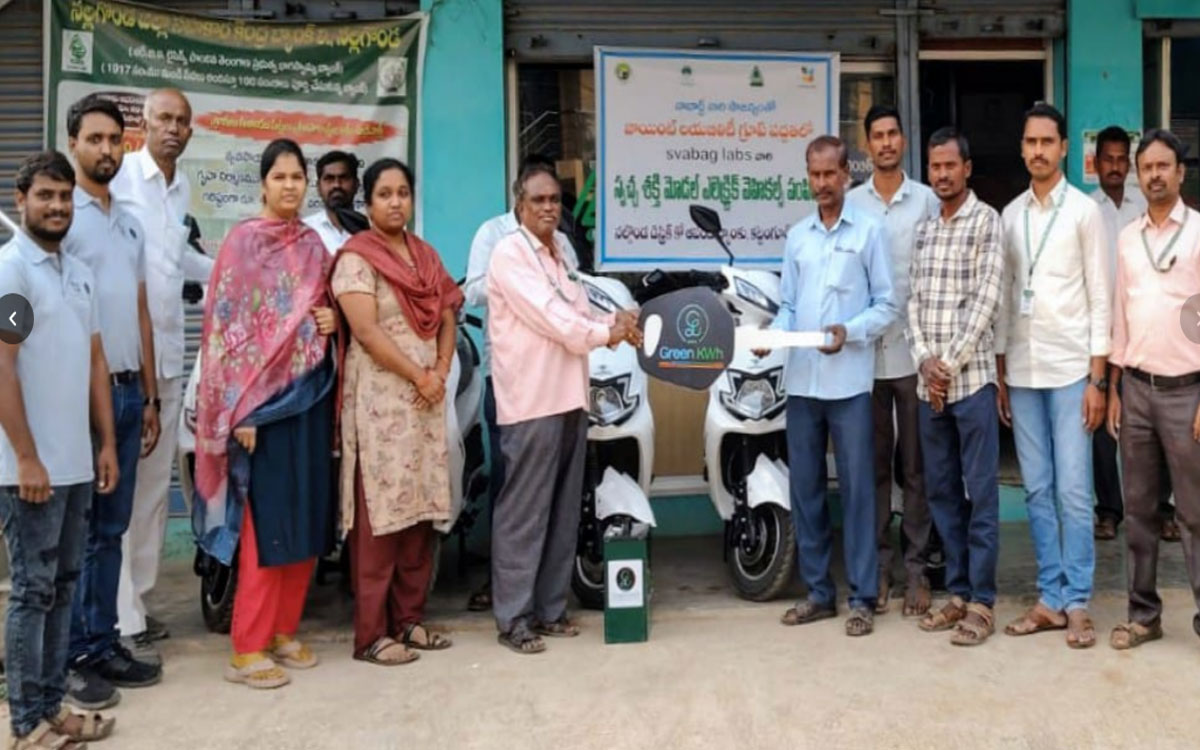 Kattangur : ఎలక్ట్రికల్ స్కూటర్లతో రైతులకు మేలు : మిర్యాల శ్రీనివాస్