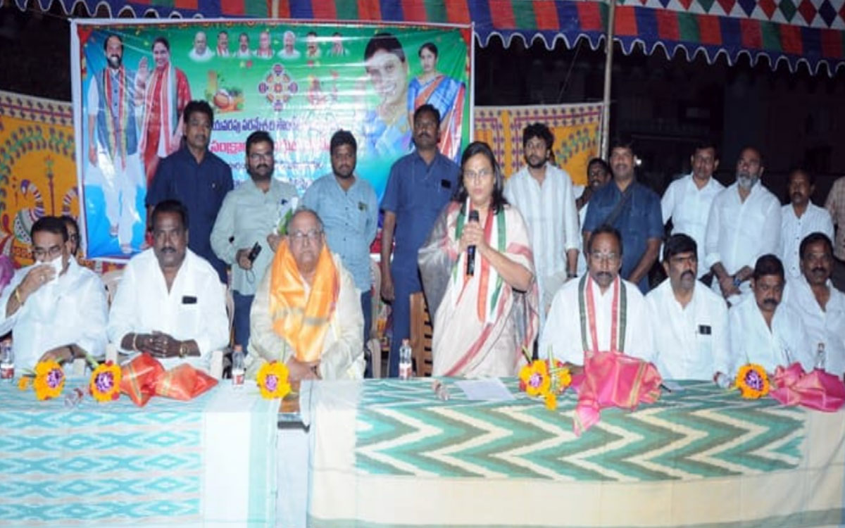 Kodada : కోదాడ‌లో వెల్లివిరిసిన సంక్రాంతి శోభ