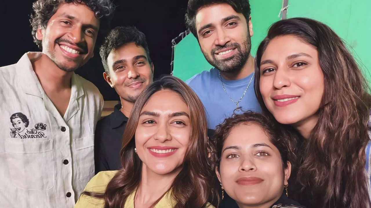 Dacoit | ప్యాక‌ప్ చెప్పిన మృణాల్‌.. ఉగాదిని టార్గెట్ చేస్తున్న డెకాయిట్