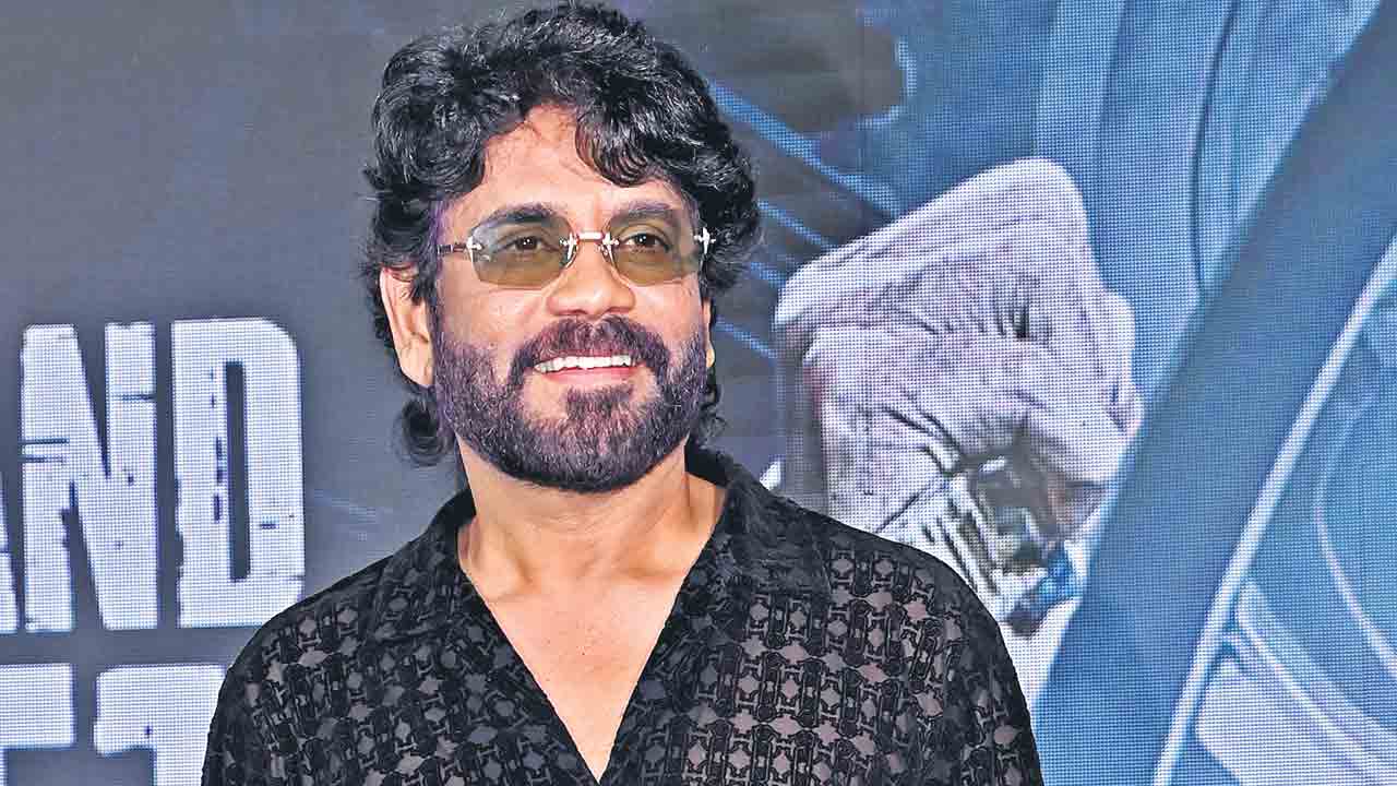 మనం సెంటిమెంట్‌ రిపీట్‌?