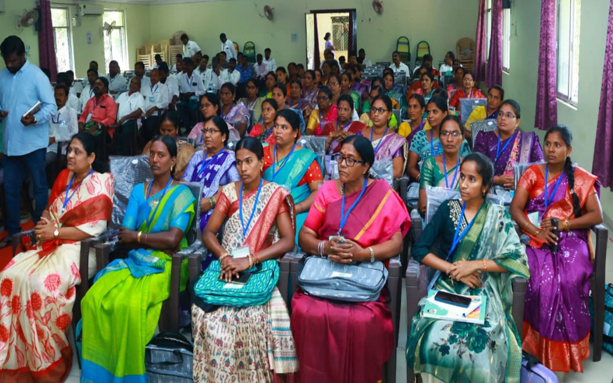 Nilagiri : ప్ర‌జ‌ల‌కు మెరుగైన పాల‌న అందించాలి : క‌లెక్ట‌ర్ బి.చంద్ర‌శేఖ‌ర్‌