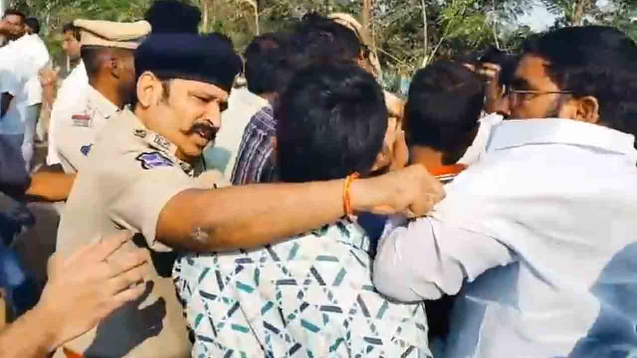 Janagama | ఎమ్మెల్యే పల్లా రాజేశ్వర్ రెడ్డిపై కాంగ్రెస్ గూండాల దౌర్జన్యం : వీడియో