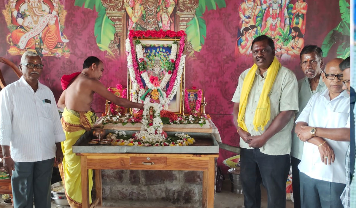 Pembatla | పెంబట్ల వాసవీమాతా ఆలయ ఆవరణలో ఆత్మార్పణ దినోత్సవ వేడుకలు