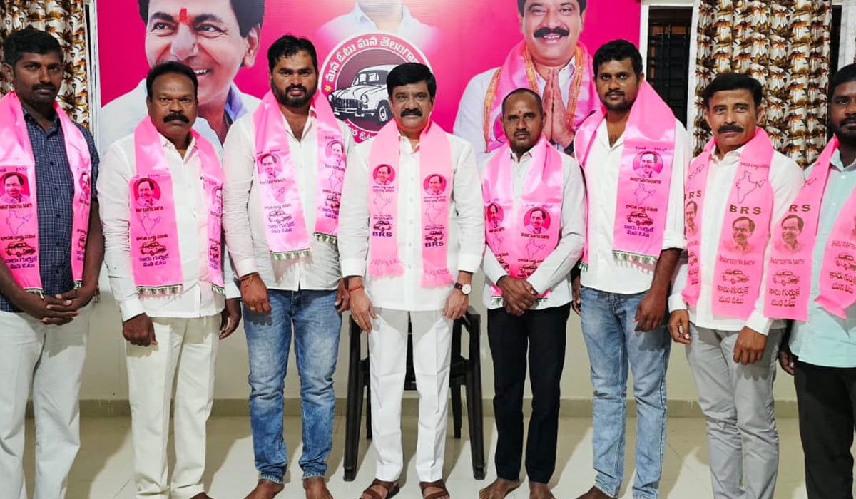 Vemula Prashanth Reddy | బాల్కొండ ఎమ్మల్యే, మాజీ మంత్రి వేముల ప్రశాంత్‌ రెడ్డి ఆధ్వర్యంలో బీఆర్‌ఎస్‌లో చేరిన కాంగ్రెస్‌ నాయకులు