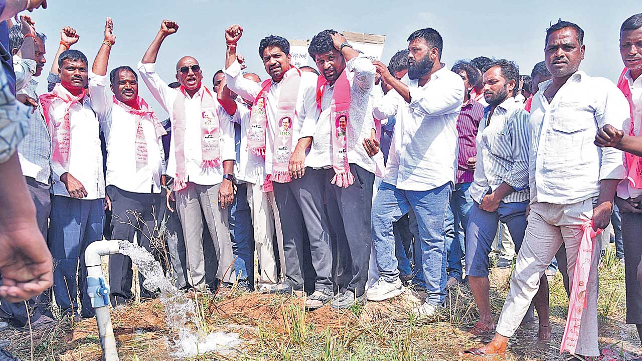 రైతుల భూముల జోలికొస్తే ఊరుకోం