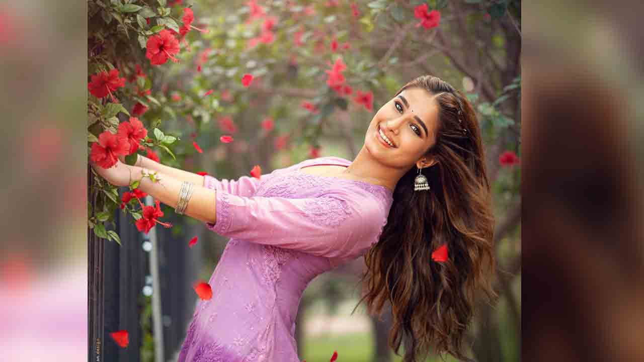 RashaThadani | టాలీవుడ్‌లోకి రవీనా టాండన్ కూతురి ఎంట్రీ.. అజయ్ భూపతి సినిమాలో ‘మంగ’గా రాషా!