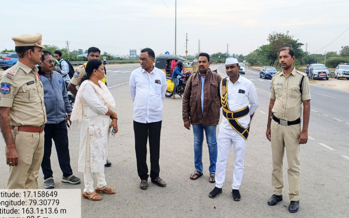 Kattangur : రోడ్డు భద్రత చర్యలు చేపట్టాలి : ఆర్టీఓ యారాల అశోక్ రెడ్డి