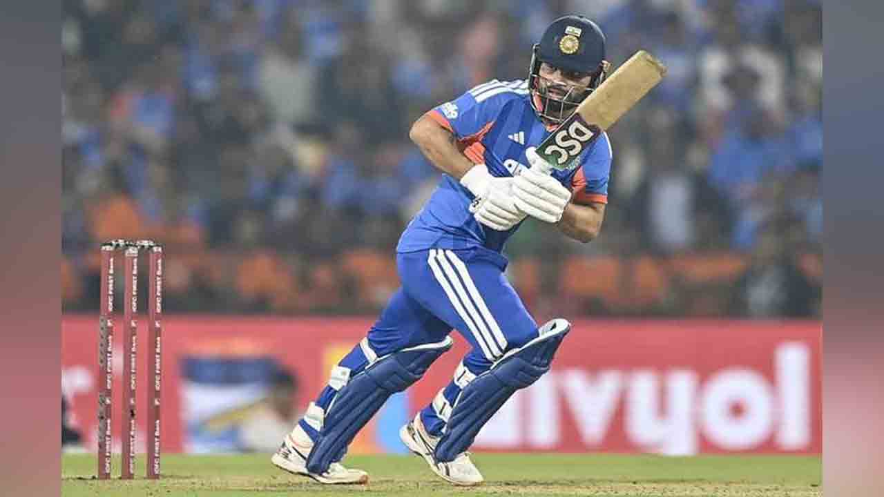 Rinku Singh | డెత్ ఓవర్లలో రింకూ యమా డేంజర్.. స్ట్రయిక్ రేటు మూడొందలపైనే..!