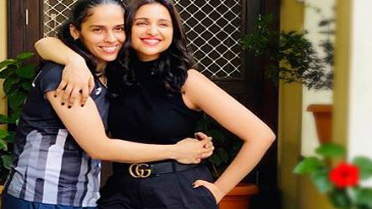 Saina Nehwal | సైనాని ప‌రిణితీ ఎందుకు అన్‌ఫాలో చేసింది.. ఇప్ప‌టికైన క్లారిటీ వ‌చ్చి ఉంటుందా?