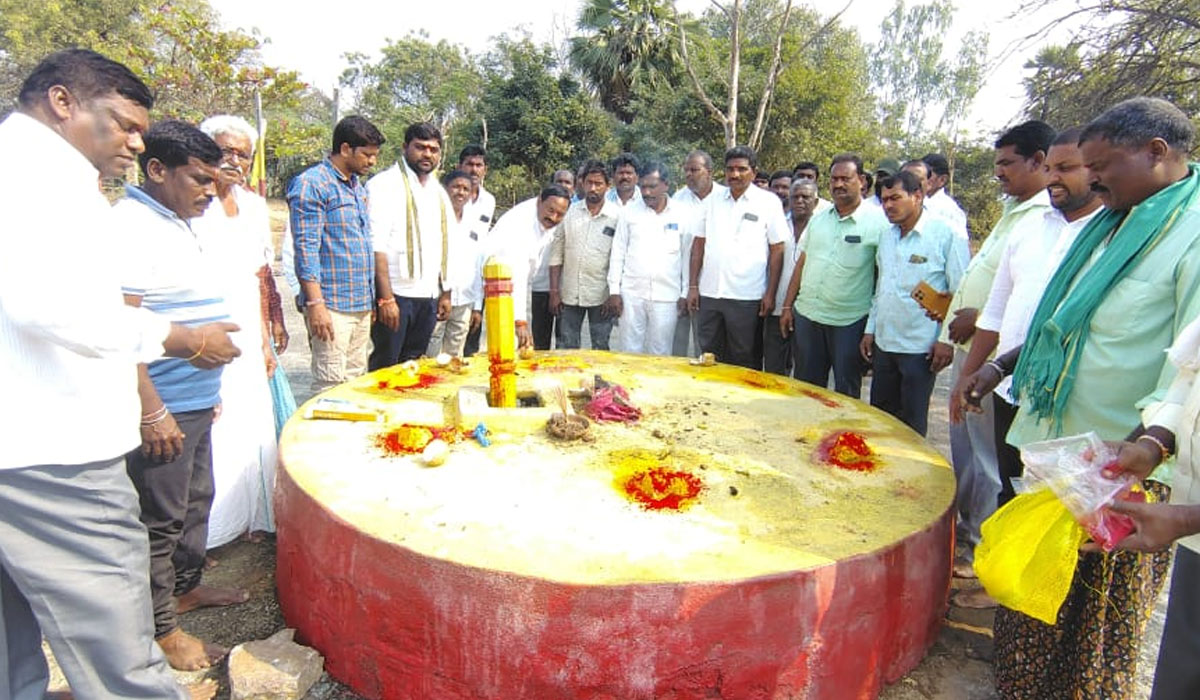 Pegadapalle | పెగడపల్లిలో సమ్మక్క జాతరలో పనులు ప్రారంభం