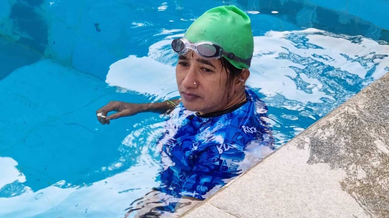 వెతలు తీర్చిన ఈత