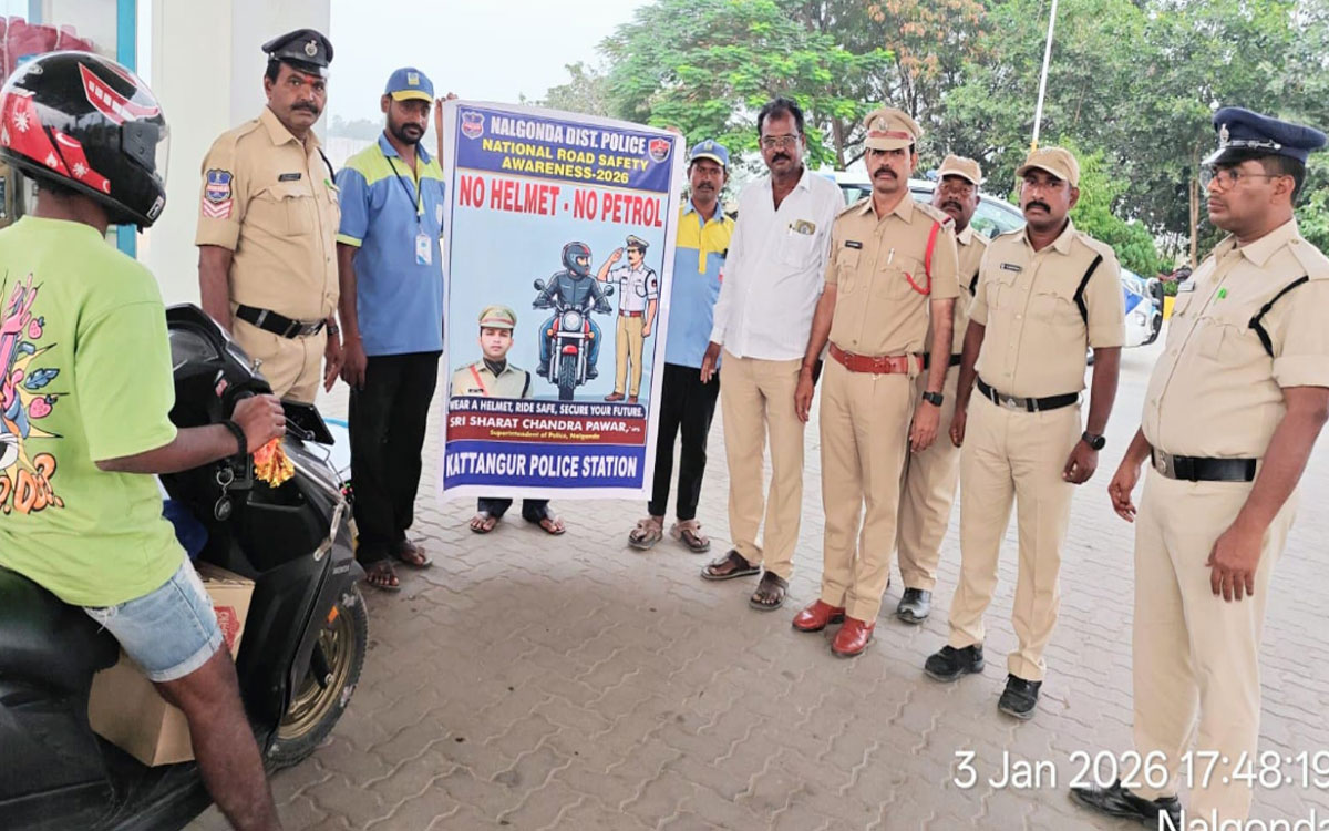 Kattangur : రోడ్డు భద్రతపై అవగాహన కలిగి ఉండాలి : ఎస్ఐ మునుగోటి రవీందర్