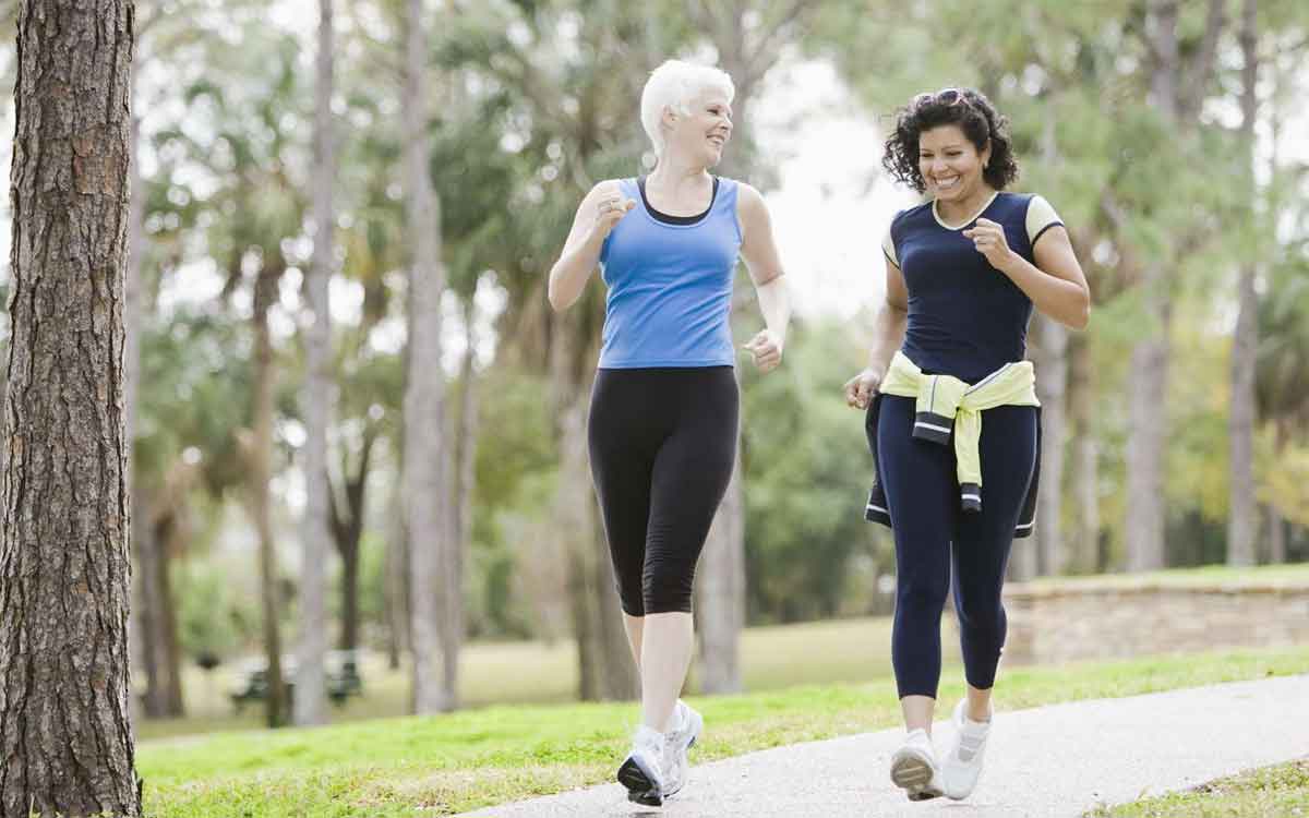 Walking | వేగంగా వాకింగ్ చేస్తే గుండెకు ఎంతో లాభం.. హార్ట్ ఎటాక్ రాకుండా కాపాడుకోవ‌చ్చు..