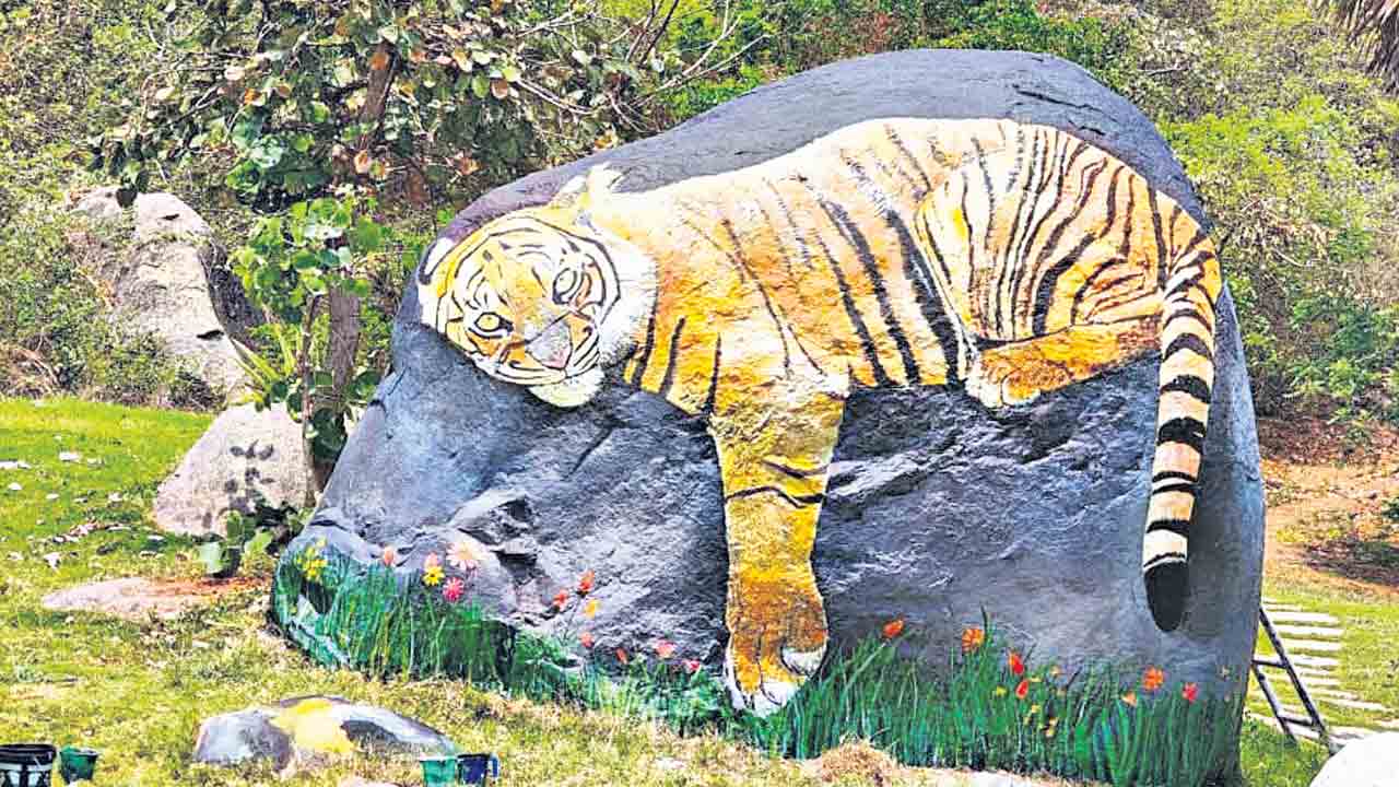 Tiger Paints