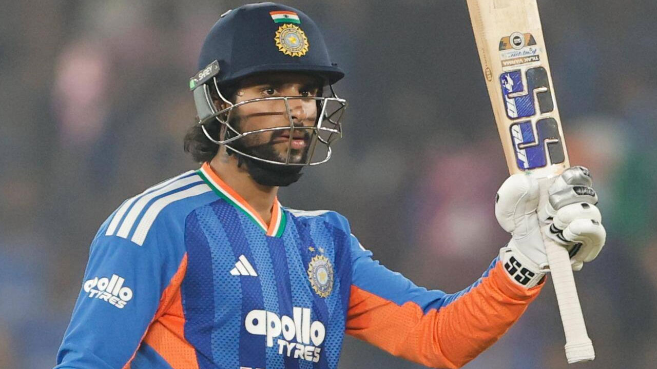 Tilak Varma: తిల‌క్ వ‌ర్మ‌కు స‌ర్జ‌రీ.. కివీస్‌తో టీ20 సిరీస్‌కు డౌటే !