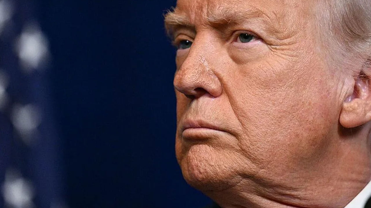 Donald Trump: ప్ర‌తి రోజూ 325 ఎంజీ ఆస్ర్పిన్ తీసుకుంటున్న ట్రంప్‌