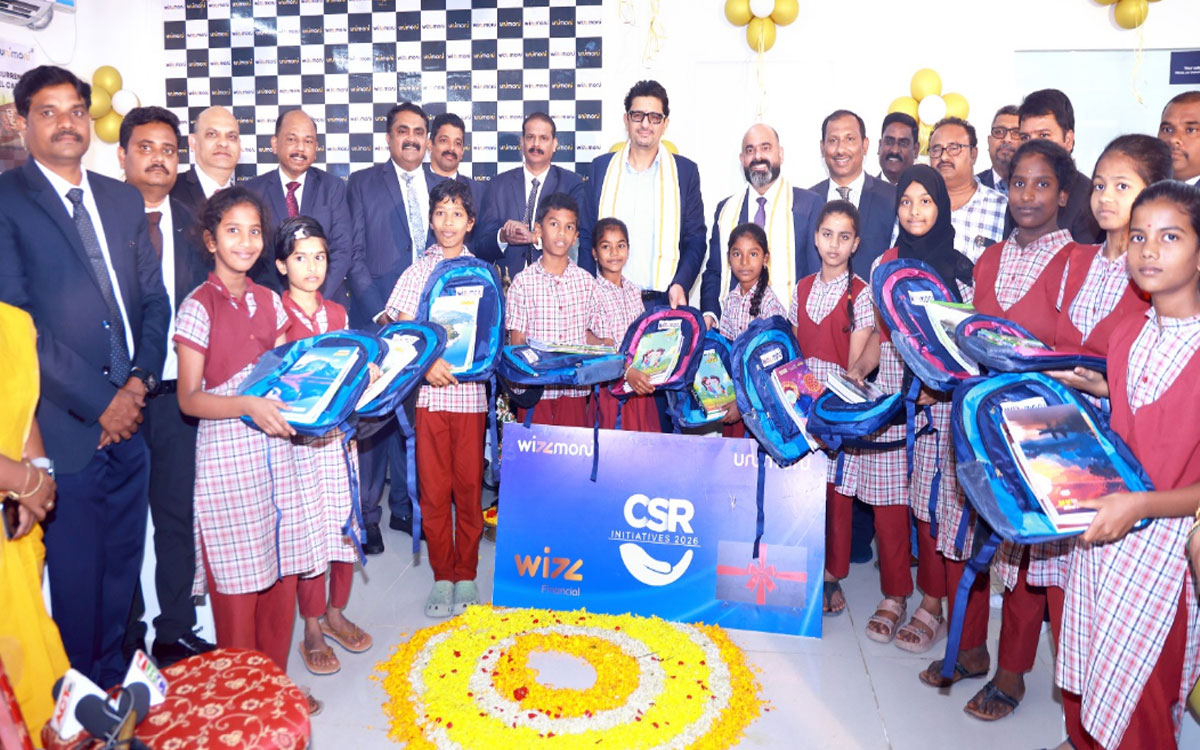 Nalgonda Rural : బోయవాడ ప్రాథమిక పాఠశాలకు ఎల్ఈడి టీవీ బహూకరణ