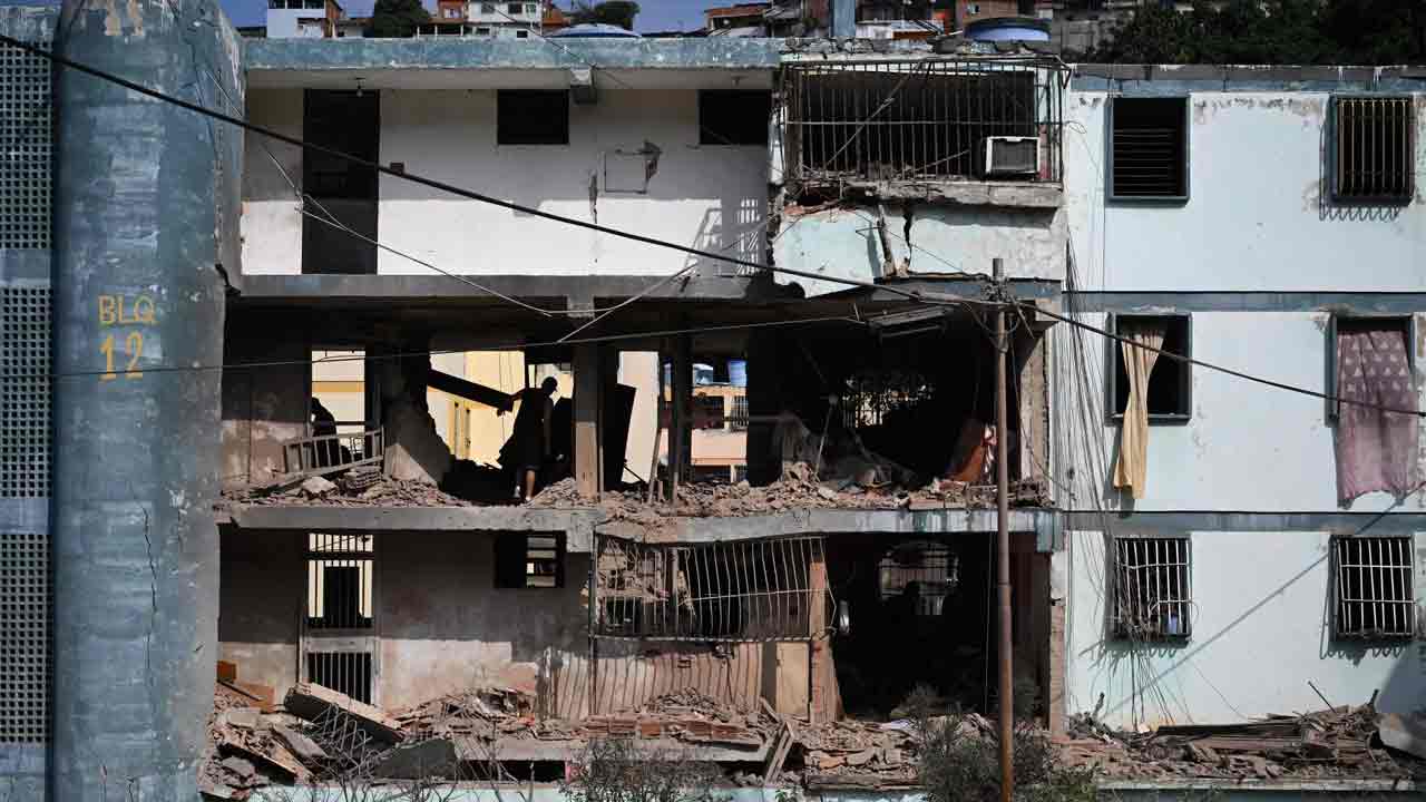 Venezuela | వెనెజువెలాపై అమెరికా దాడిలో 40 మంది మృతి