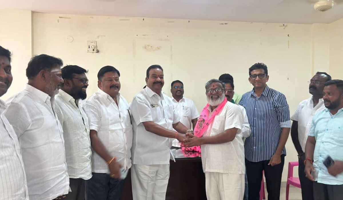 Korutla | కోరుట్లలో బీఆర్ఎస్ లో చేరిన అయ్యప్ప ఆలయ కమిటీ అధ్యక్షుడు అంబటి