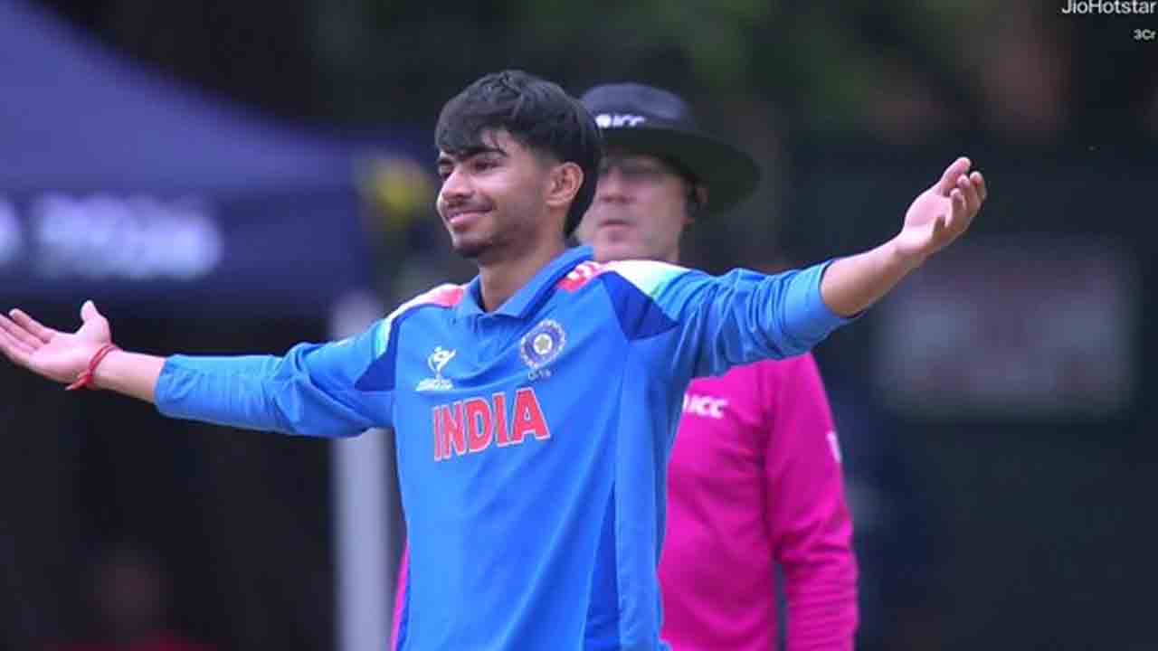 INDU19 vs BANU19 | మల్హోత్రా స్పిన్ మాయాజాలం.. బంగ్లాదేశ్‌పై టీమిండియా జయభేరి..!