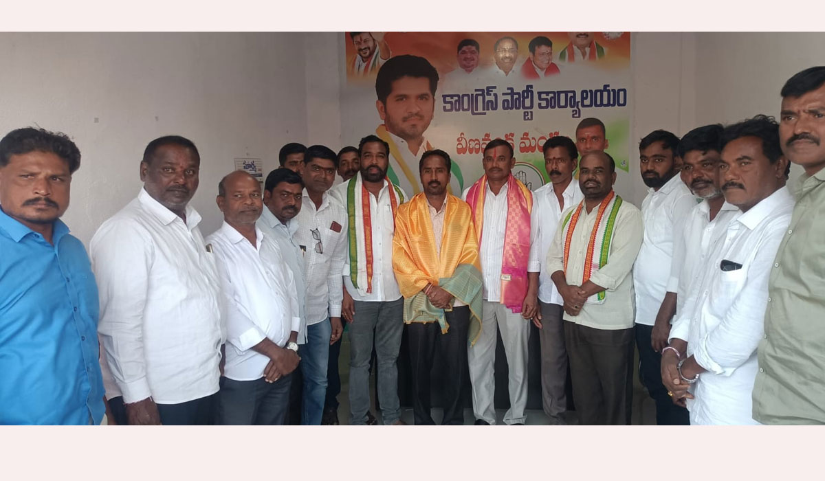 Veenavanka | ఉప సర్పంచ్ల ఫోరం వీణవంక మండల అధ్యక్షుడిగా నామిని విజేందర్