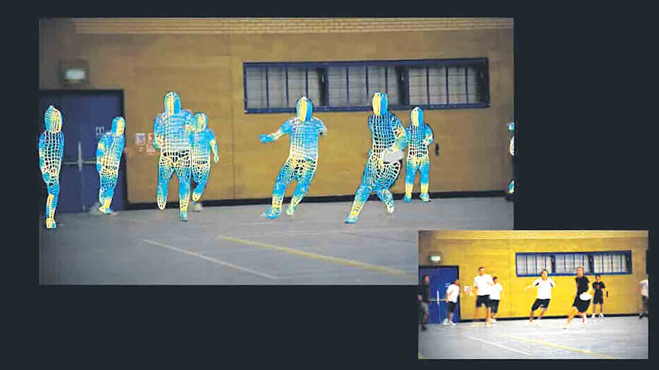 గోడలకూ కండ్లు ఉంటాయ్‌!