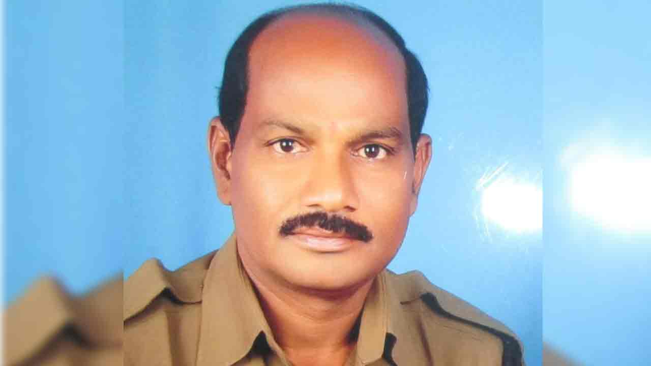 Heart Attack | గుండెపోటుతో ఇంటెలిజెన్స్ హెడ్ కానిస్టేబుల్ మృతి