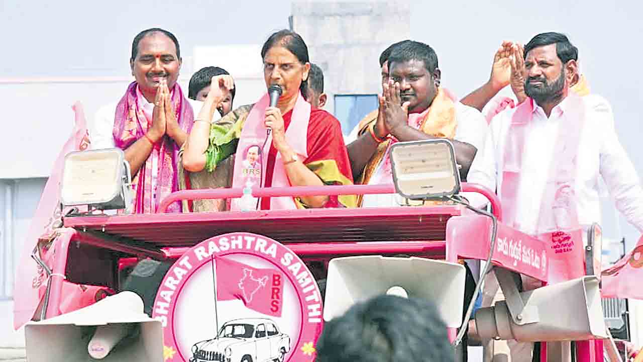 హామీలు నెరవేర్చని కాంగ్రెస్‌కు బుద్ధి చెప్పండి