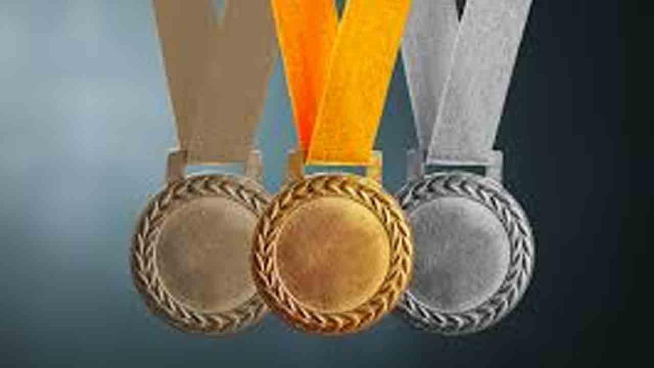 భారత్‌కు మూడు పతకాలు