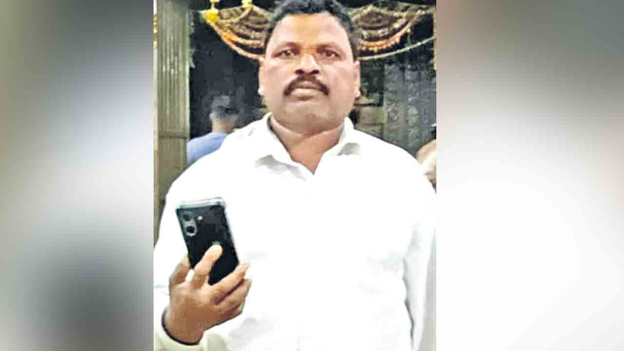 ఆర్థిక ఇబ్బందులతో రైతు ఆత్మహత్య