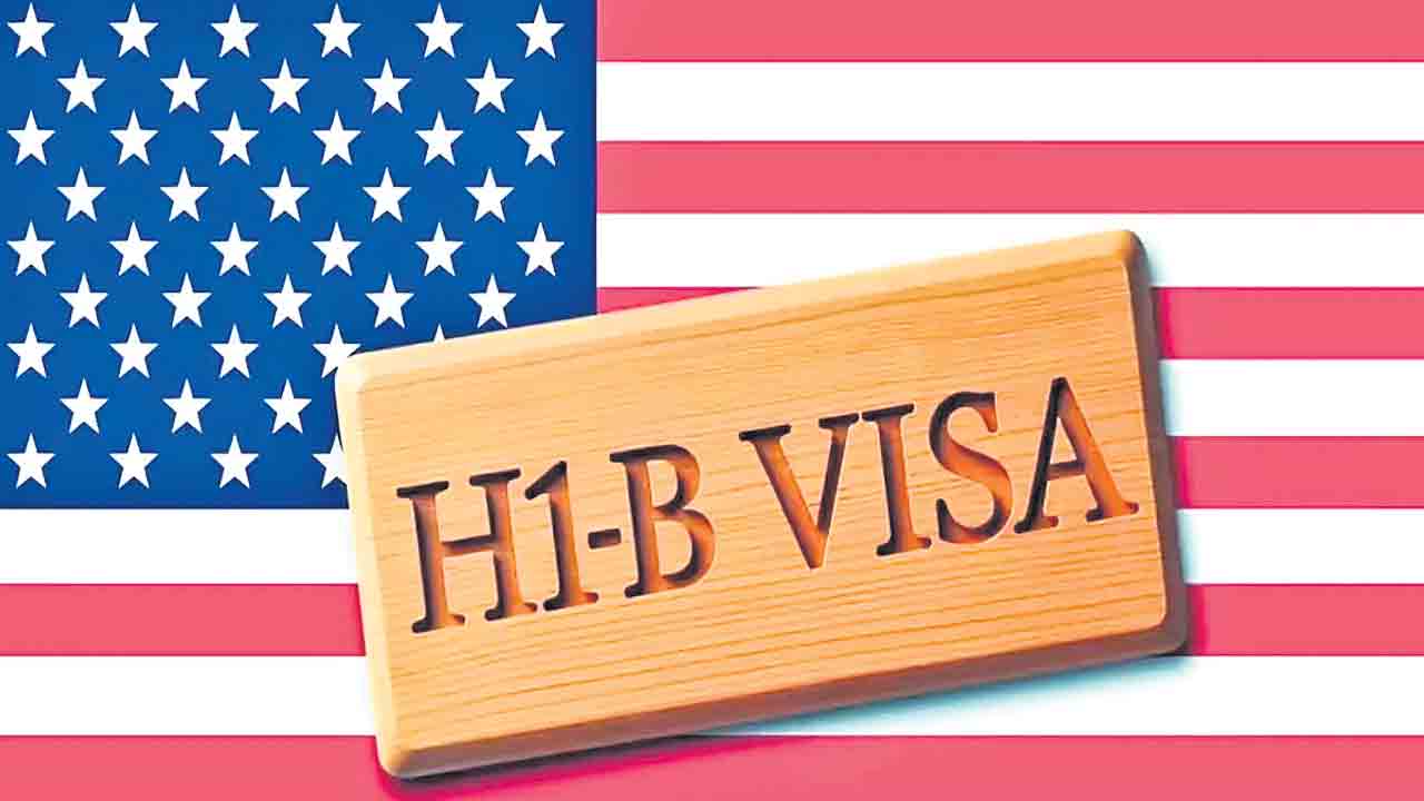 ఏఐతో హెచ్‌-1బీకి డిమాండ్‌.. విదేశీ నైపుణ్యతకే మొగ్గు చూపుతున్న ఎంఎన్‌సీలు