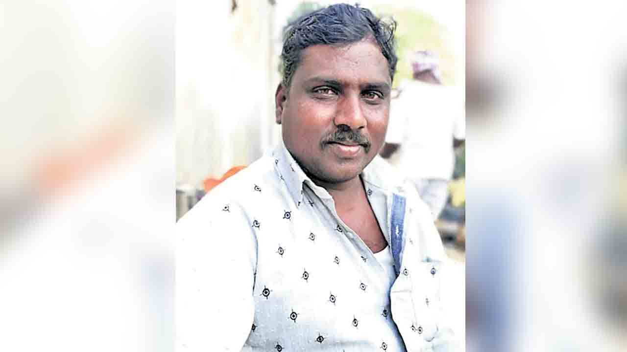 అప్పుల బాధతో రైతు ఆత్మహత్య.. మెదక్‌ జిల్లా ధర్మారంలో ఘటన