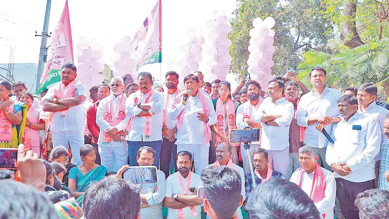 రేవంత్‌.. తెలంగాణకు దాపురించిన శని