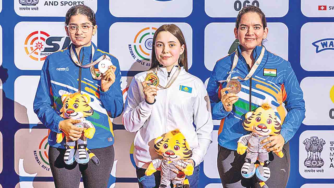 ఆకృతికి రజతం