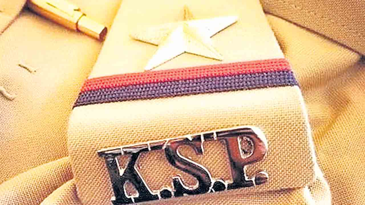 రాజకీయ విమర్శలైతే అరెస్టు చేయొద్దు.. సోషల్‌ మీడియా పోస్టులైతే ఆలోచించి కేసు పెట్టండి