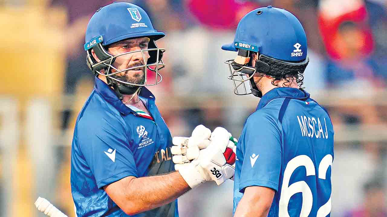 ఇటలీ చరిత్రాత్మక విజయం.. టీ20 ప్రపంచకప్‌లో తొలి గెలుపు
