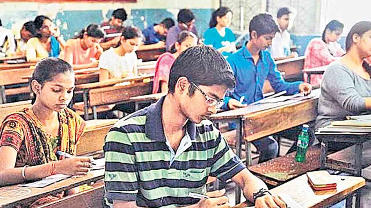 పది పరీక్షల్లో గ్యాప్‌.. ప్రిపరేషన్‌ వీక్‌!