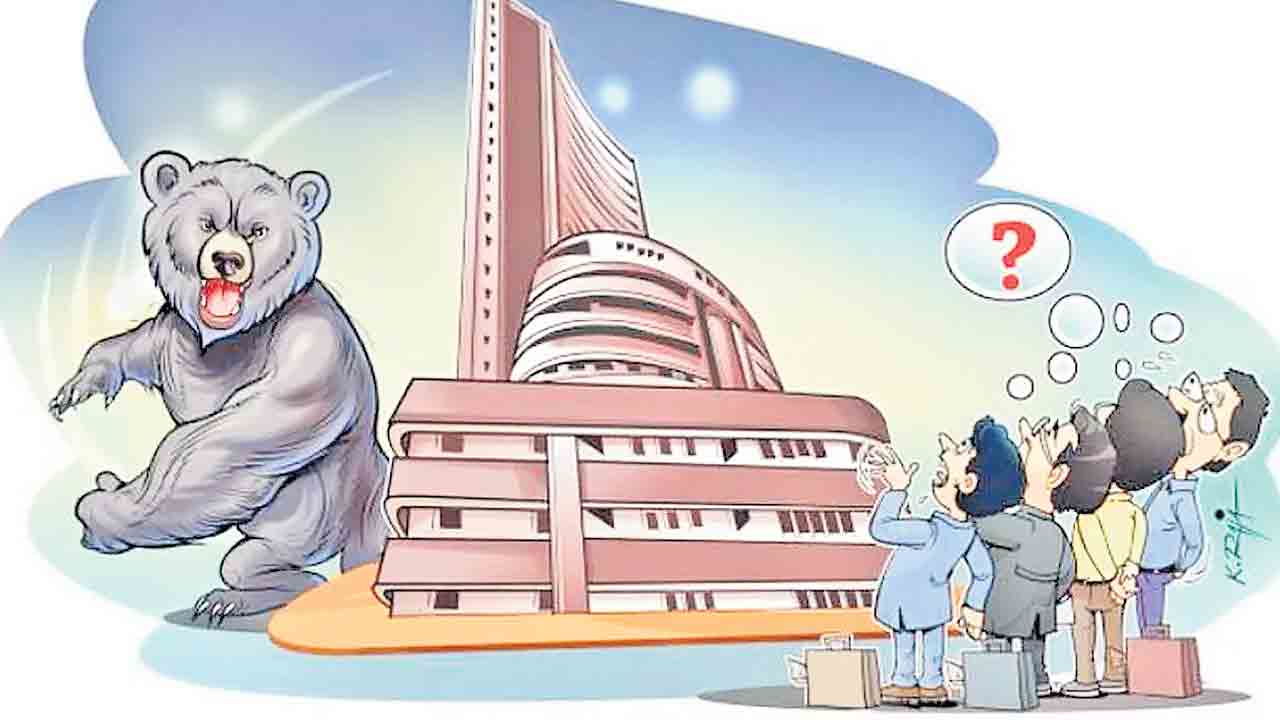 నష్టాల్లో స్టాక్‌ మార్కెట్లు.. సెన్సెక్స్‌ 1,236, నిఫ్టీ 365 పాయింట్లు డౌన్‌