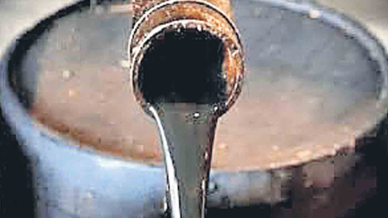 నెమ్మదించిన కీలక రంగాలు.. జనవరిలో 4 శాతం మాత్రమే