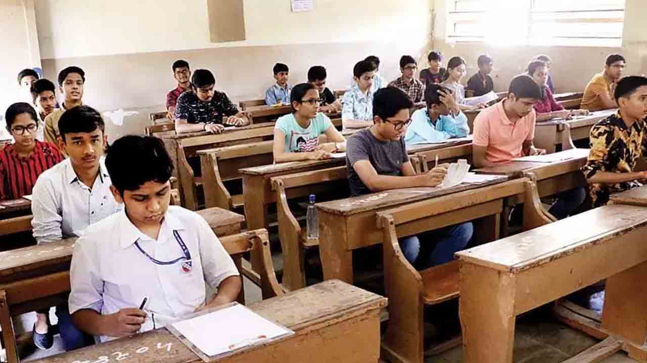 పీఎం శ్రీ బడుల్లో తనిఖీలు