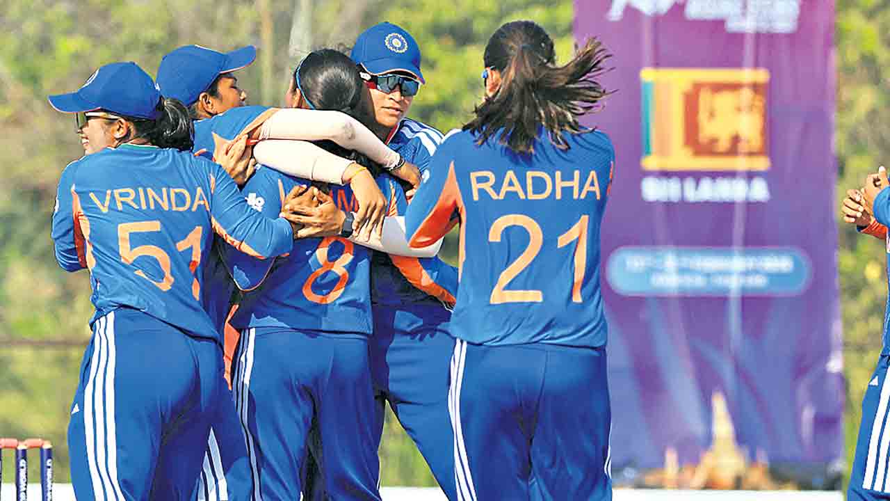 ఆసియాకప్‌ విజేత యువభారత్‌.. ఫైనల్లో బంగ్లాపై ఘన విజయం