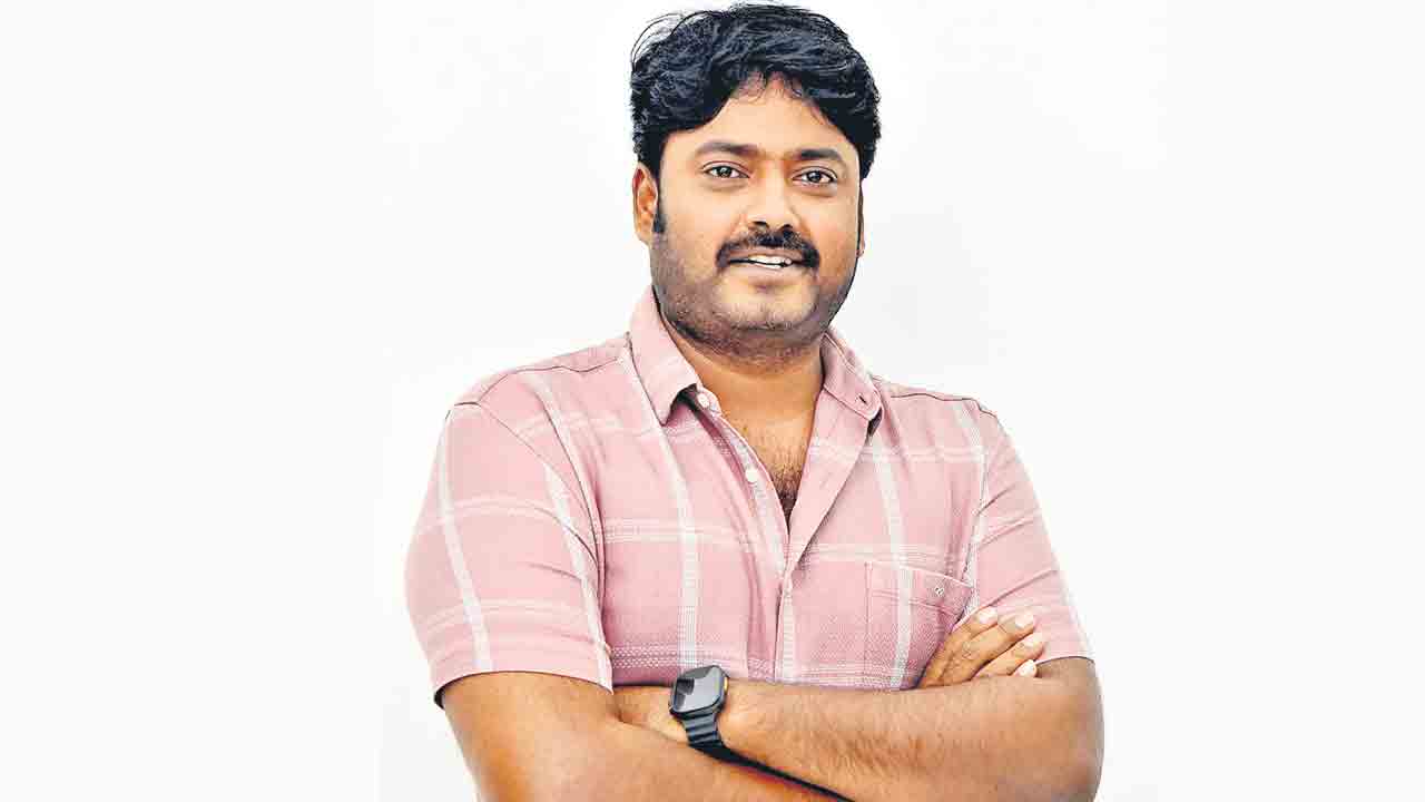 థియేటర్లన్నీ నవ్వులతో నిండిపోతున్నాయి