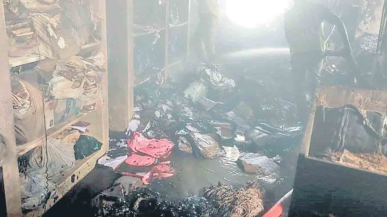 ఎంపీడీవో కార్యాలయంలో అగ్నిప్రమాదం