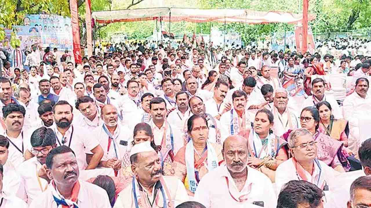 కుమ్మెర ఘటనపై బీసీల ఆగ్రహం