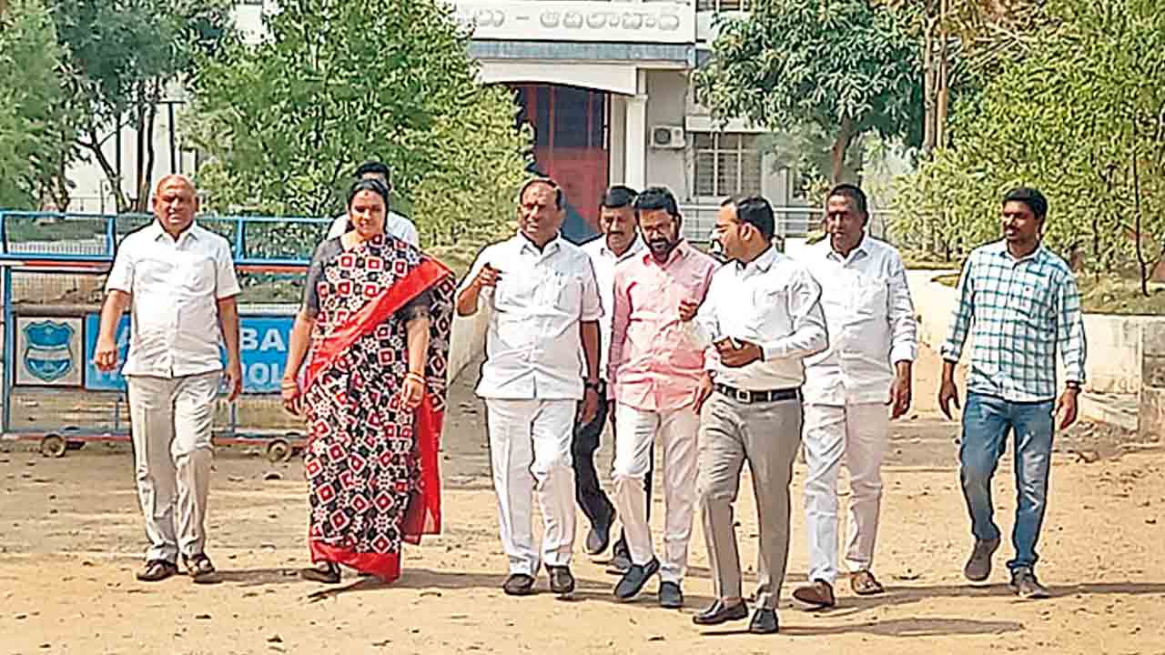 బాల్క సుమన్‌కు బెయిల్‌ రాకుండా కుట్ర