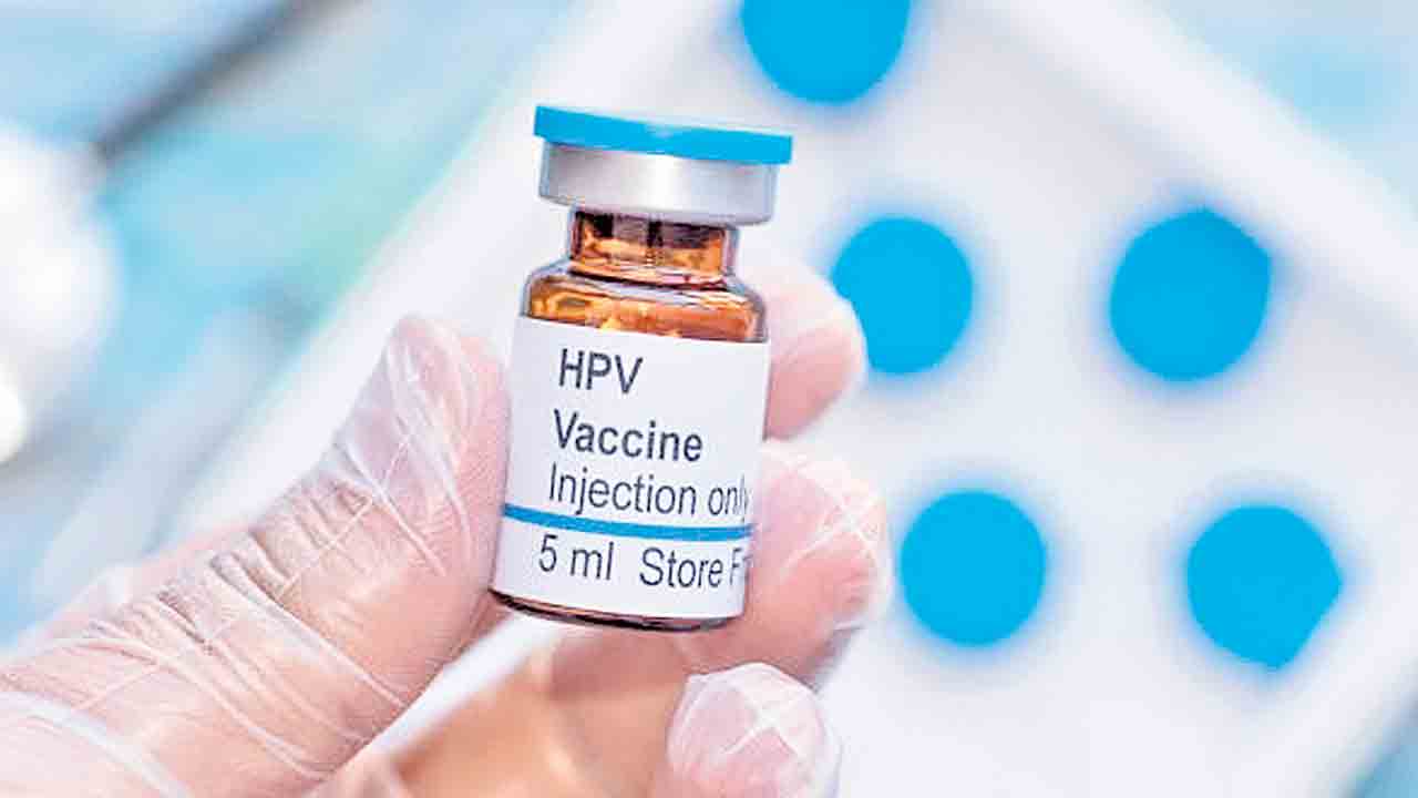 త్వరలో బాలికలకు హెచ్‌పీవీ టీకా.. 14 ఏండ్లు దాటిన వారికి ఉచితంగా పంపిణీ