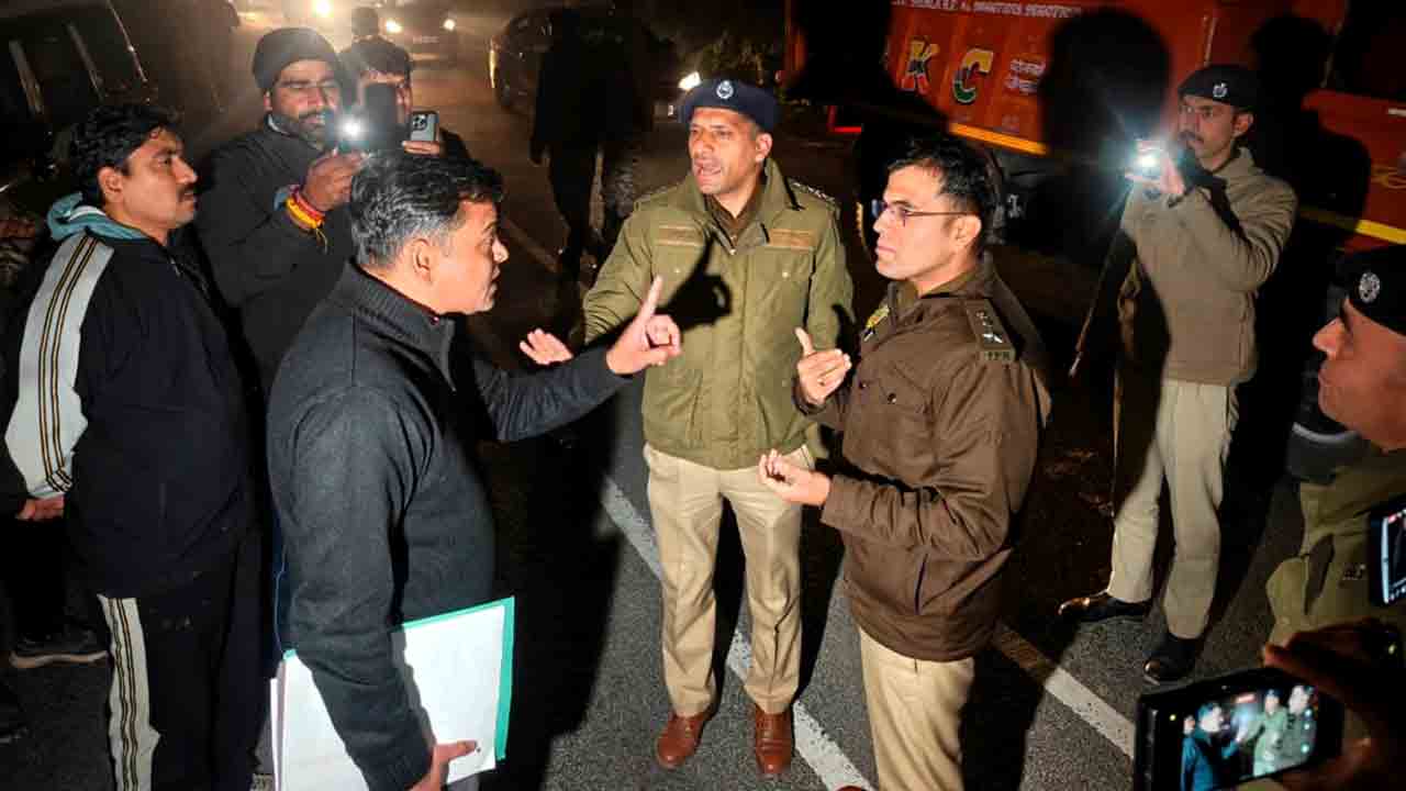 ఢిల్లీ పోలీస్‌ x హిమాచల్‌ పోలీస్‌